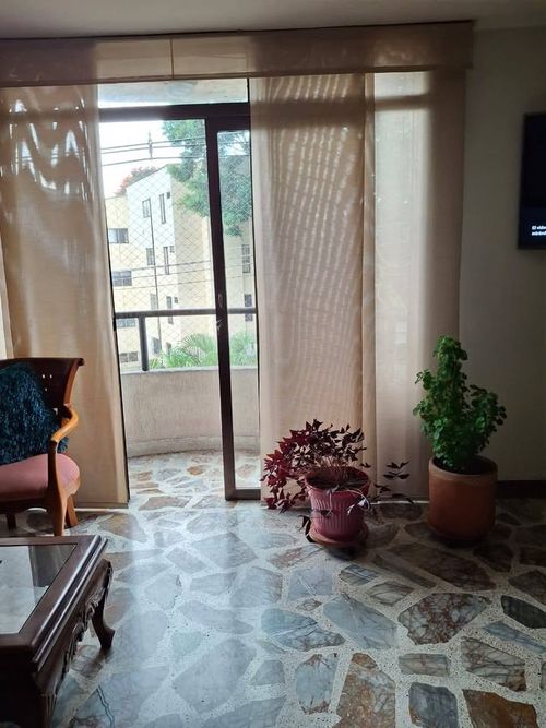 Apartamento en venta en Calasanz, Medellín, 95 m² · foto 5 de 10