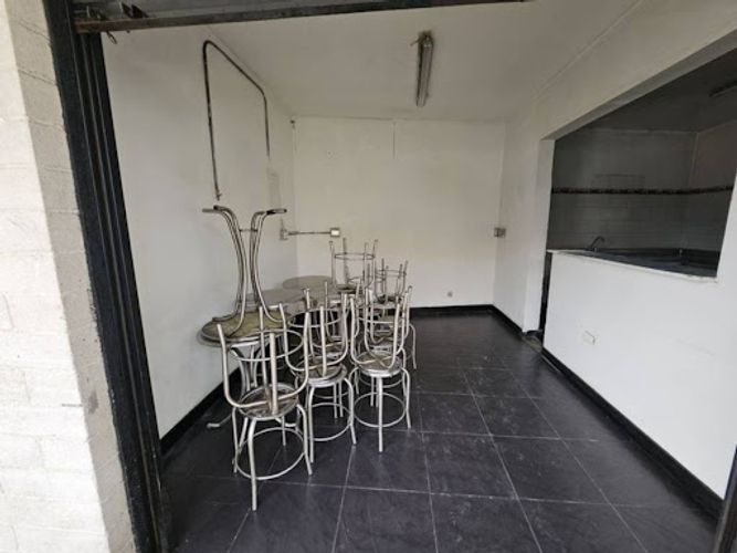 Local en arriendo en Caribe, Medellín, 40 m² · foto 4 de 13