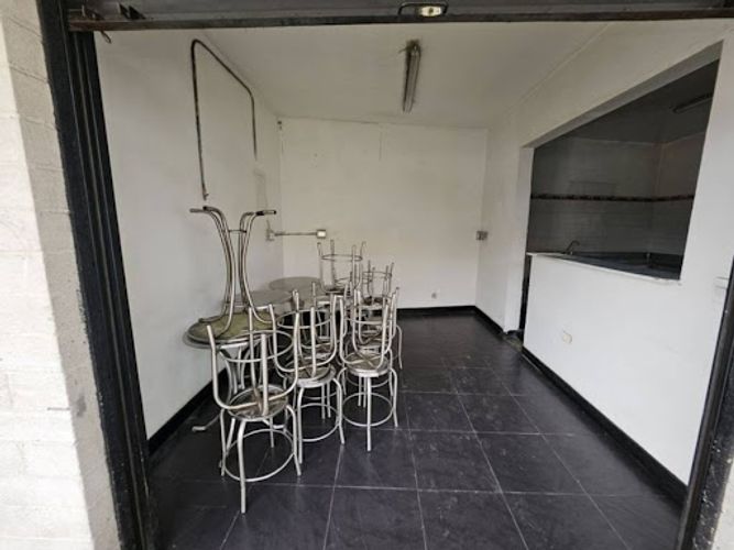 Local en arriendo en Caribe, Medellín, 40 m² · foto 5 de 13