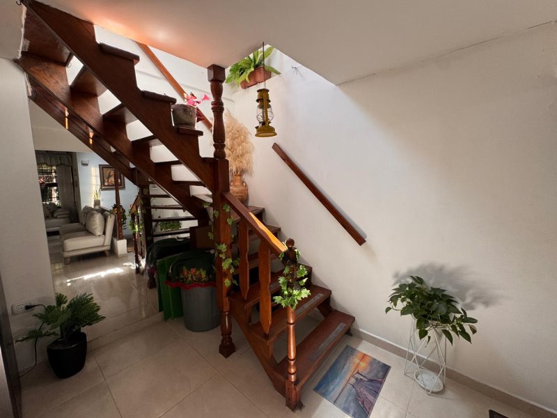 Casa en venta en La Magnolia, Envigado · foto 10 de 12