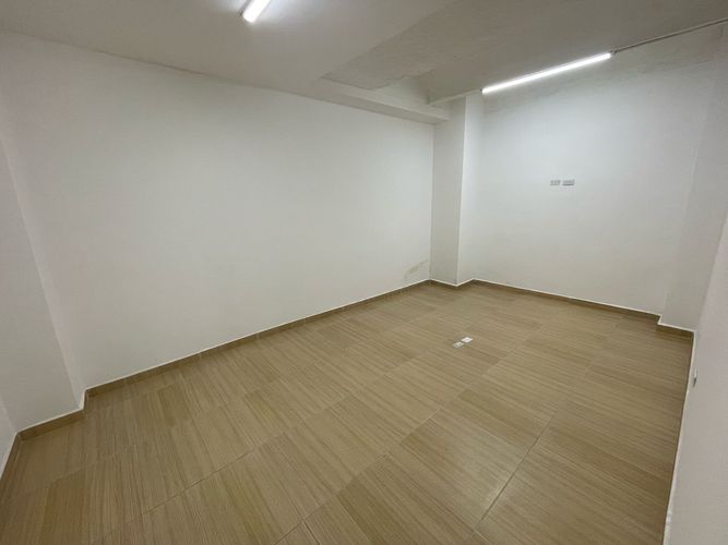 Oficina en arriendo en Centro, Armenia, 14 m² · foto 2 de 16
