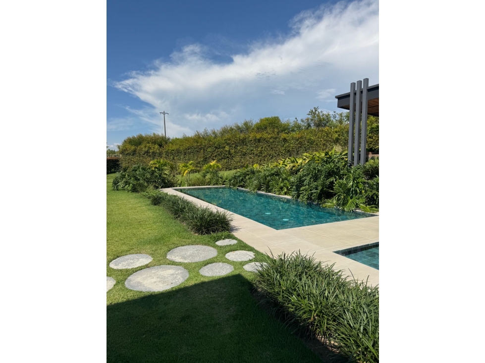 Casa en venta en Cerritos, Pereira · foto 2 de 24
