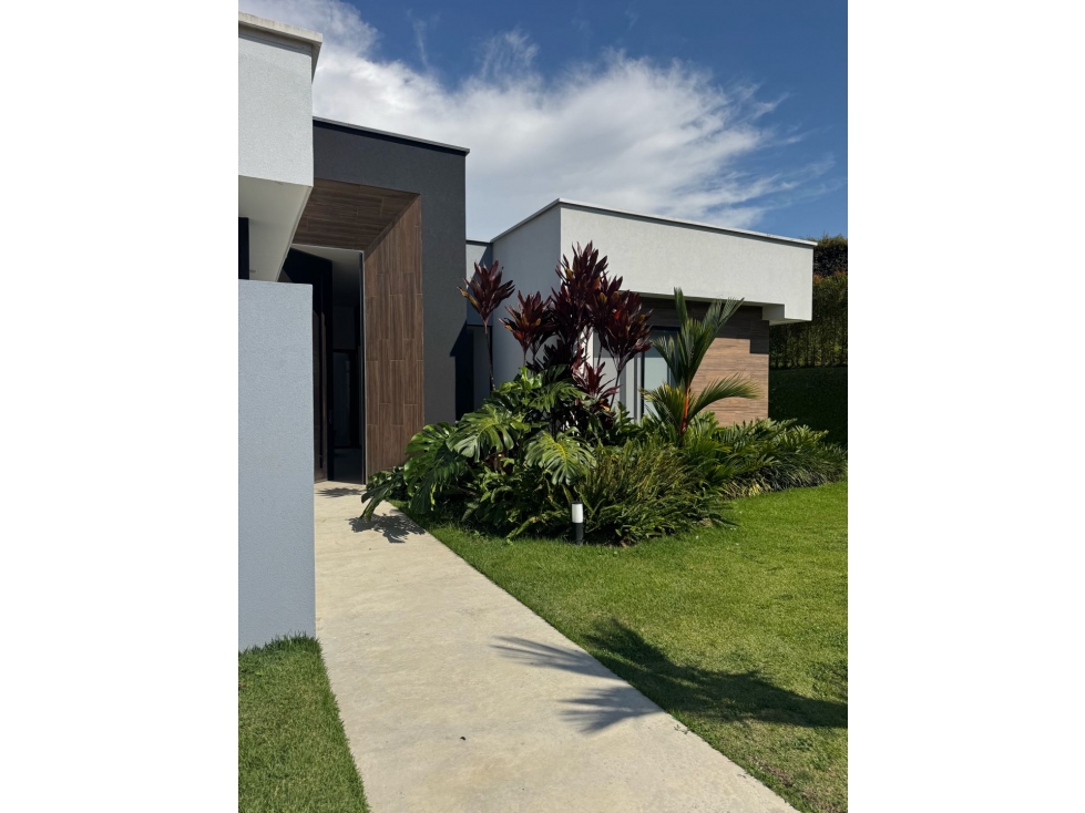 Casa en venta en Cerritos, Pereira · foto 3 de 24