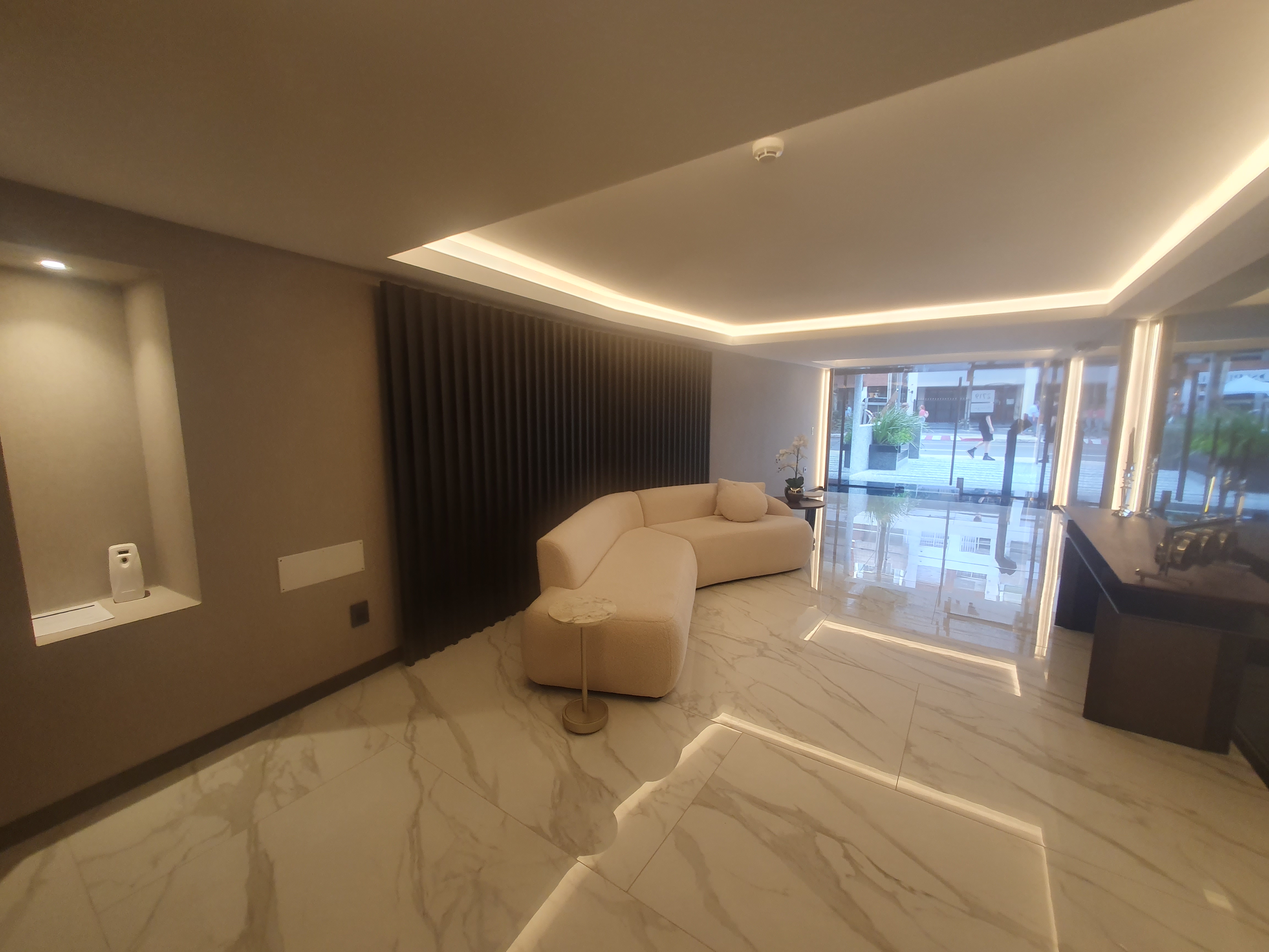 ALQUILER APARTAMENTO UN DORMITORIO AMOBLADO. PUNTA CARRETAS · Foto 1