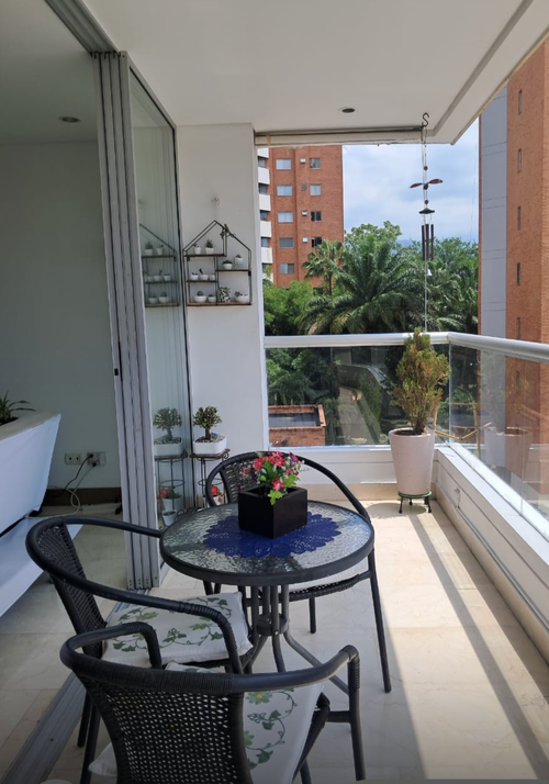 Apartamento de 4 alcobas en venta en Ciudad Jardin, Cali, 167 m² · foto 3 de 24