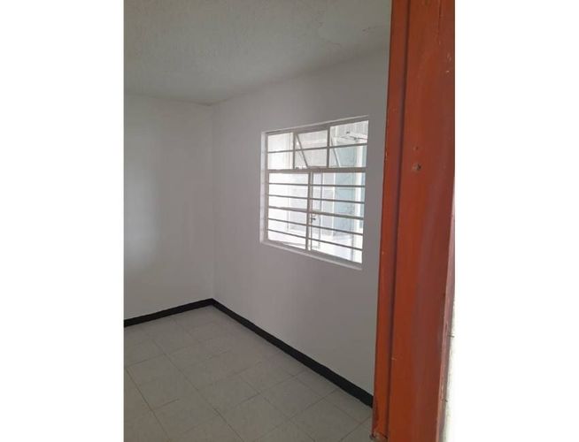Apartamento de 3 alcobas en venta en Comuneros, Bucaramanga, 62 m² · foto 8 de 14