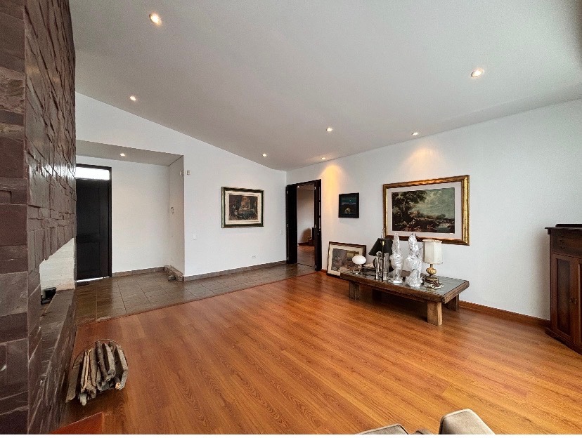 Casa en venta en Cr. Pinar De Calahorra, Cajicá · foto 3 de 14