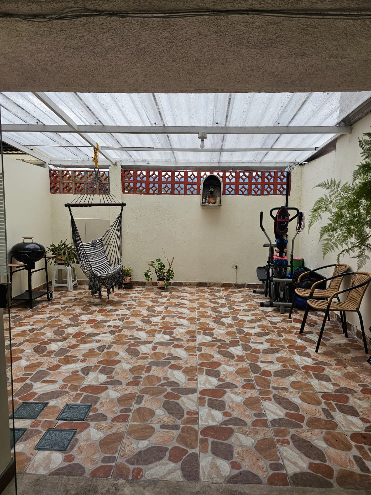 Casa en venta en La Rambla, Manizales · foto 2 de 24