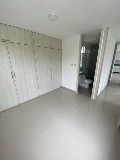 Apartamento de 2 alcobas en venta en Guabinas, Yumbo, 60 m² · foto 6 de 19