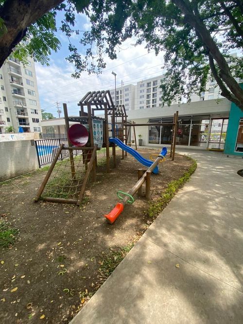 Apartamento de 2 alcobas en venta en Guabinas, Yumbo, 60 m² · foto 13 de 19
