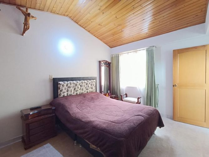 Casa de 5 alcobas en venta en Centro Historico, Tunja, 220 m² · foto 13 de 18
