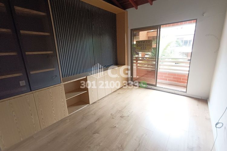 Casa de 3 alcobas en venta en Montessori, Envigado, 200 m² · foto 13 de 24