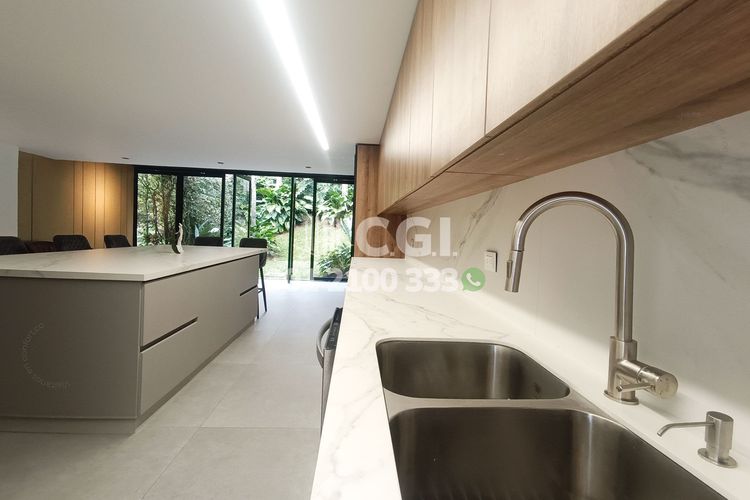 Casa de 3 alcobas en venta en Montessori, Envigado, 200 m² · foto 9 de 24