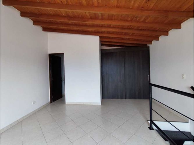 Apartaestudio en venta en Las Palmas, Medellín, 38 m² · foto 8 de 10