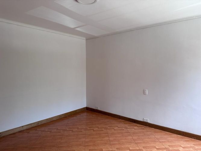 Apartamento de 3 alcobas en venta en Los Naranjos, Medellín, 230 m² · foto 12 de 18