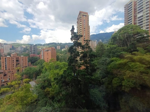 Apartamento en arriendo en Vizcaya, Medellín · foto 7 de 24