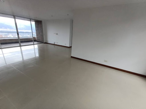 Apartamento en arriendo en Vizcaya, Medellín · foto 8 de 24