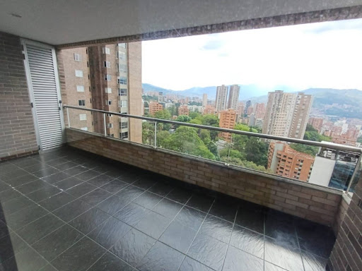 Apartamento en arriendo en Vizcaya, Medellín · foto 10 de 24