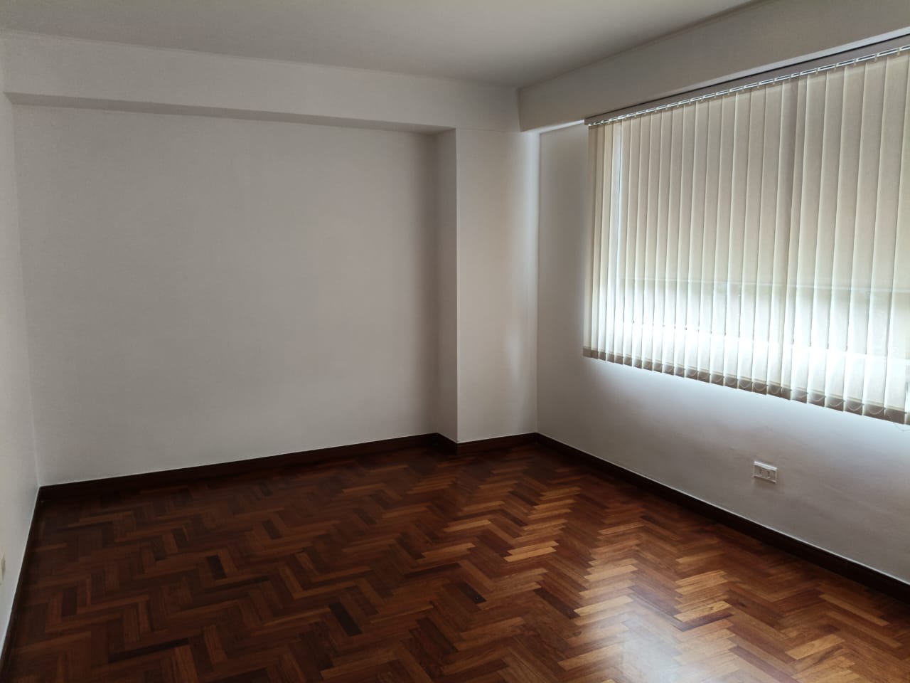 Apartamento en arriendo en Vizcaya, Medellín · foto 4 de 19
