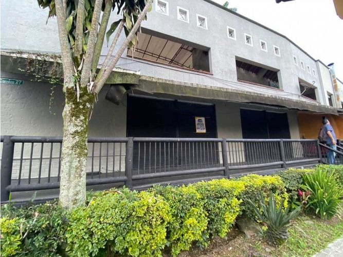 Local en arriendo en Cumbres, Envigado, 170 m² · foto 2 de 19