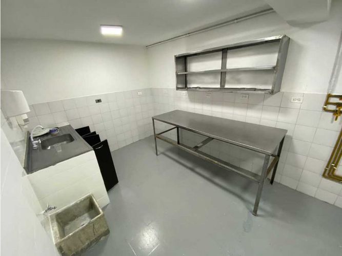 Local en arriendo en Cumbres, Envigado, 170 m² · foto 12 de 19