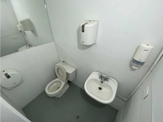 Local en arriendo en Cumbres, Envigado, 170 m² · foto 17 de 19