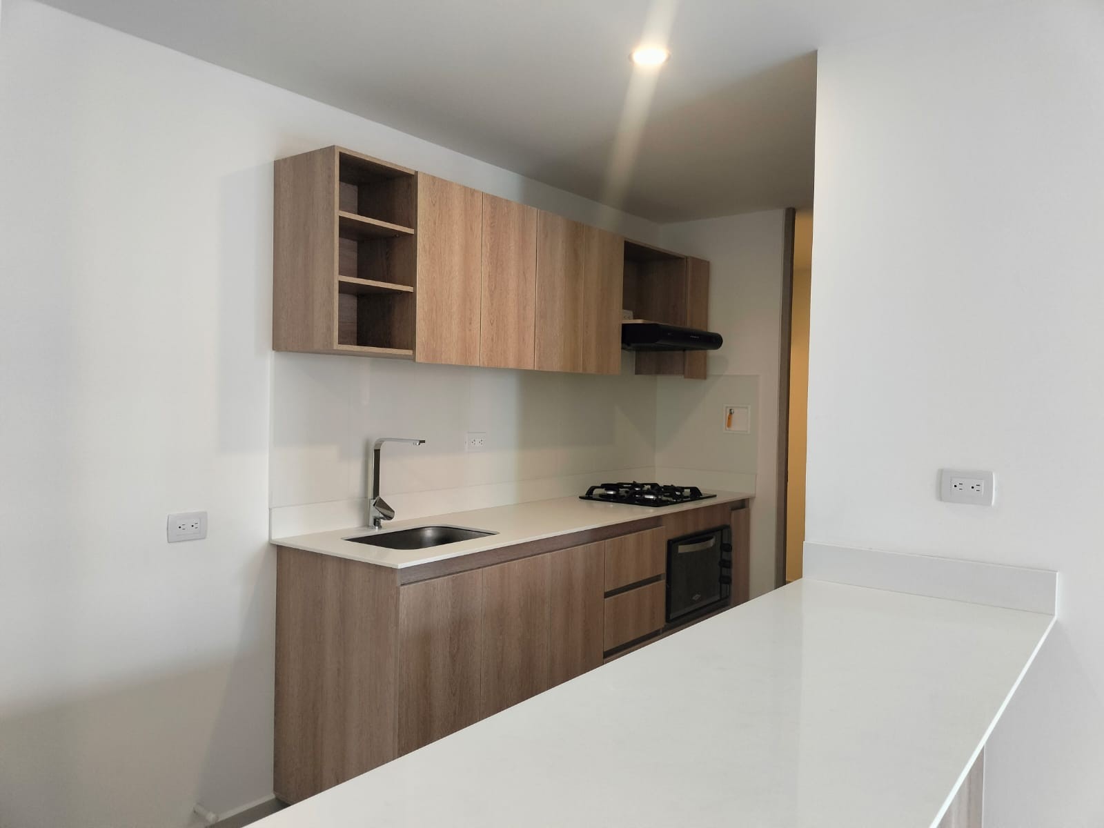 Apartamento en venta en El Poblado, Medellín · foto 3 de 18