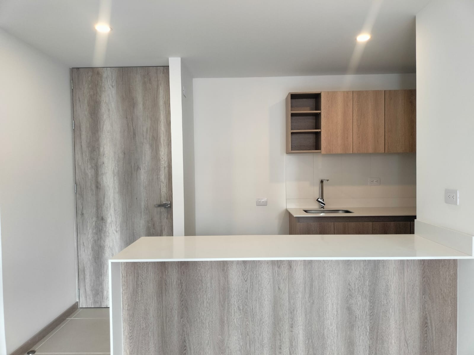 Apartamento en venta en El Poblado, Medellín · foto 6 de 18
