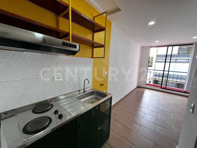 Apartaestudio en venta en La Castellana, Bogotá, 19 m² · foto 6 de 15