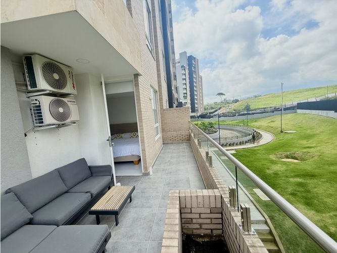 Apartamento en venta en Ciudad Jardin, Cali · foto 6 de 24
