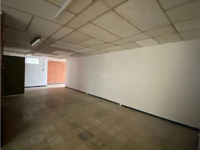 Bodega en arriendo en San Pedro, Cali, 755 m² · foto 10 de 24