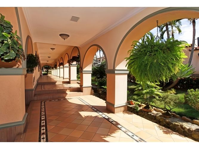Casa de 7 alcobas en venta en Pance, Cali · foto 9 de 24