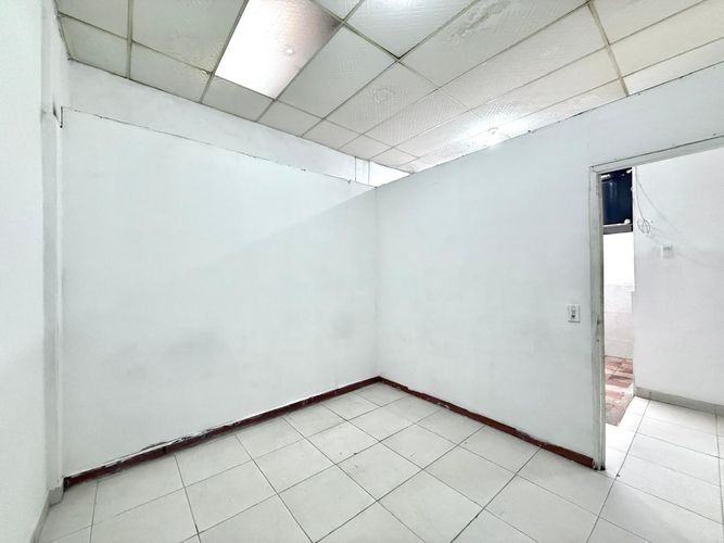 Local en arriendo en C. Comercial La 14, Terminal De Transporte, Pereira, 146 m² · foto 10 de 14