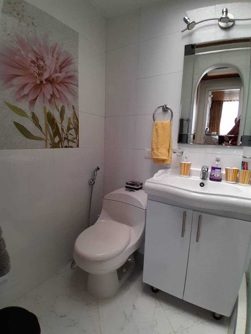 Casa en venta en Normandia, Bogotá · foto 3 de 24