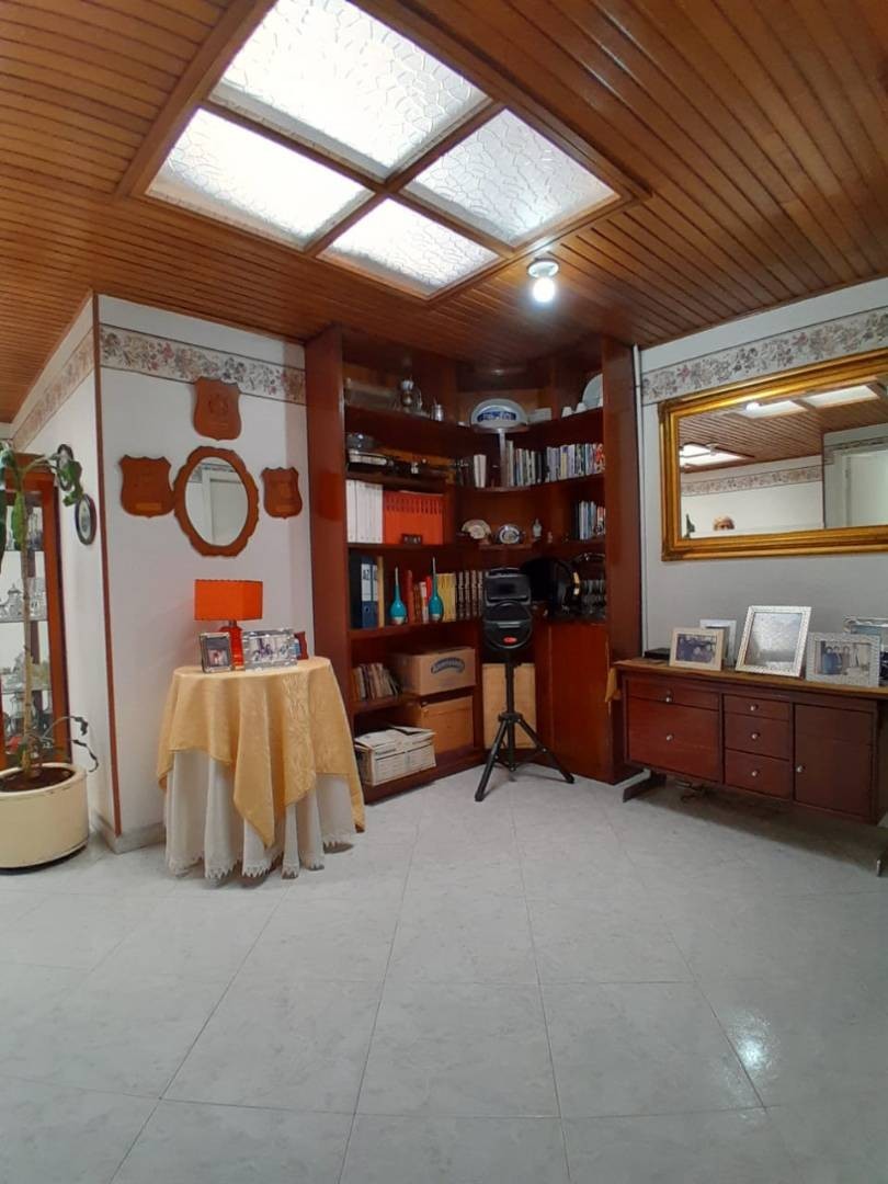Casa en venta en Normandia, Bogotá · foto 20 de 24