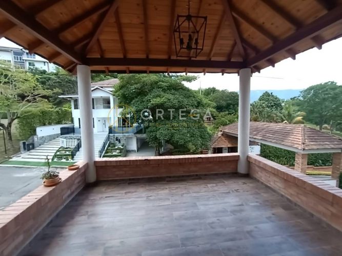 Casa de 3 alcobas en venta en Ruitoque, Piedecuesta, 280 m² · foto 13 de 24