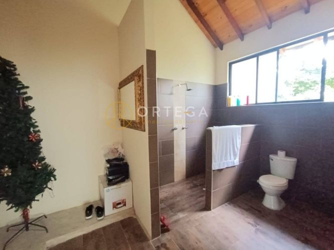 Casa de 3 alcobas en venta en Ruitoque, Piedecuesta, 280 m² · foto 17 de 24