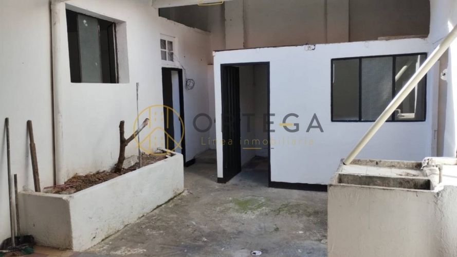 Casa de 4 alcobas en venta en Garcia Rovira, Bucaramanga, 210 m² · foto 2 de 10
