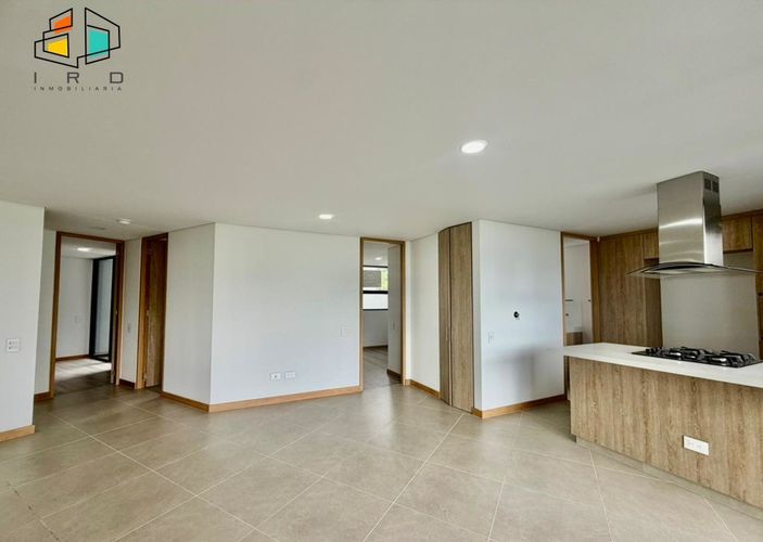 Apartamento de 3 alcobas en venta en Asomadera No.2, Medellín, 100 m² · foto 12 de 24