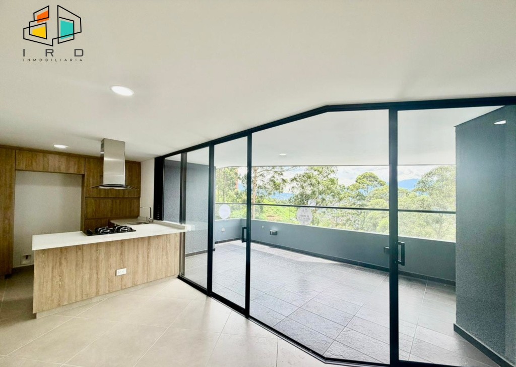 Apartamento en venta en Asomadera no.2, Medellín 5