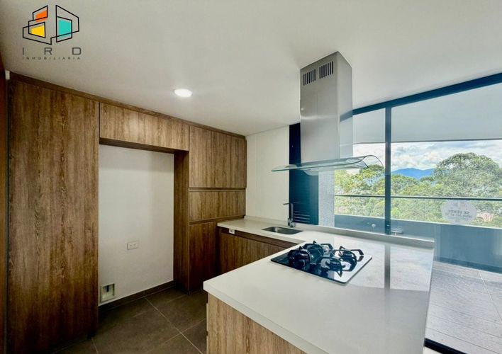 Apartamento de 3 alcobas en venta en Asomadera No.2, Medellín, 100 m² · foto 22 de 24