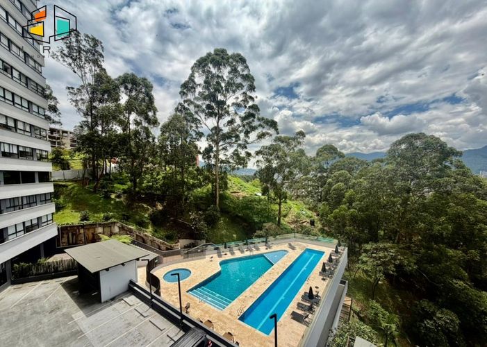 Apartamento de 3 alcobas en venta en Asomadera No.2, Medellín, 100 m² · foto 13 de 24
