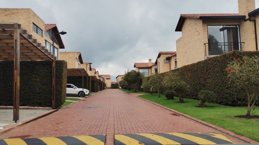 Casa en venta en Condominio Residencial Badalona, Cajicá · foto 20 de 20