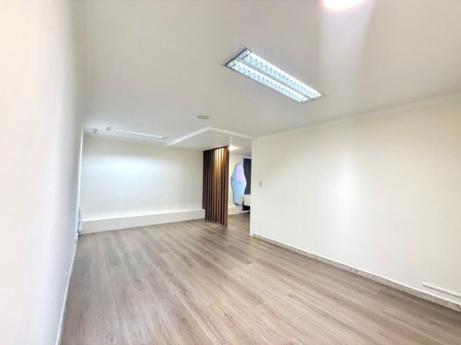 Local en arriendo en Avenida 30 De Agosto, Pereira, 160 m² · foto 12 de 13