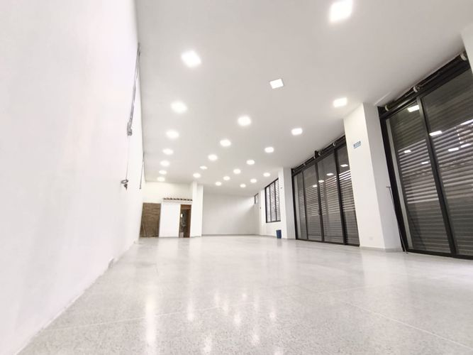 Local en arriendo en El Carmen De Viboral, El Carmen de Viboral, 160 m² · foto 9 de 13