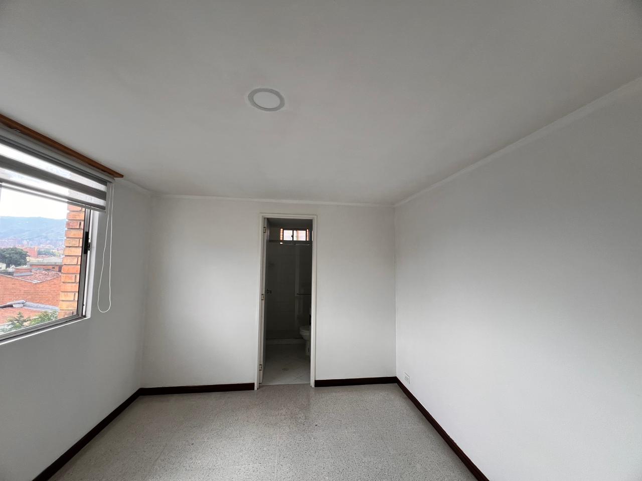1BR Apartment in Laureles (50 m²) - 3