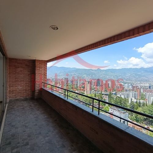 Apartamento de 3 alcobas en arriendo en El Tesoro, Medellín, 140 m² · foto 14 de 24