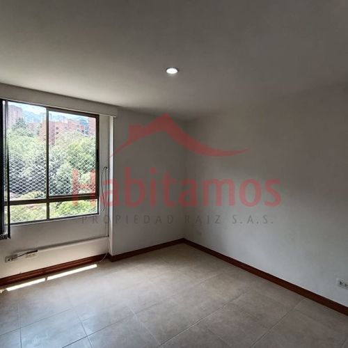 Apartamento de 3 alcobas en arriendo en El Tesoro, Medellín, 140 m² · foto 18 de 24