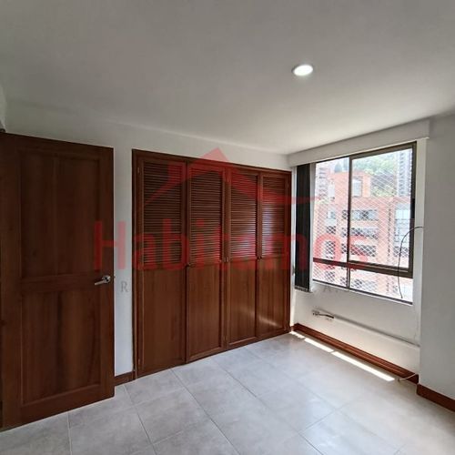 Apartamento de 3 alcobas en arriendo en El Tesoro, Medellín, 140 m² · foto 19 de 24