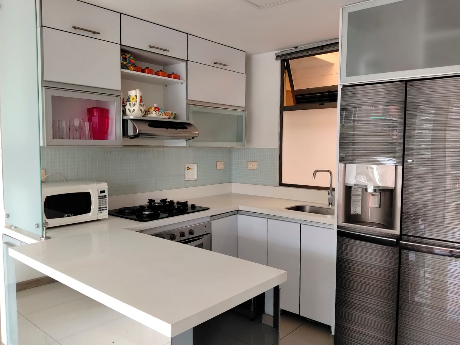 Apartamento en arriendo en El Poblado, Medellín · foto 6 de 19